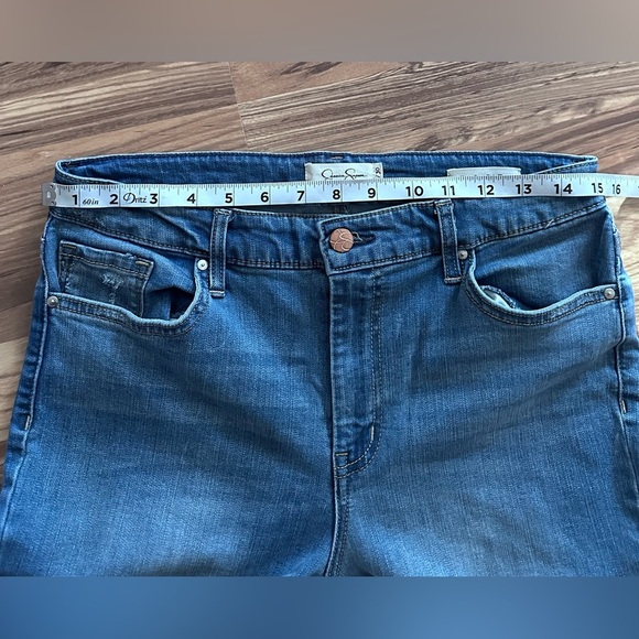Jessica Simpson Women Casual Every Day Adored High Rise Kick Flare Jeans Sz 10 - Picture 6 of 11